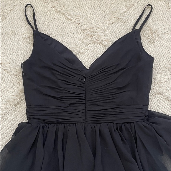 Mac Duggal Tiered Sleeveless Ruffle Gown - Picture 8 of 8